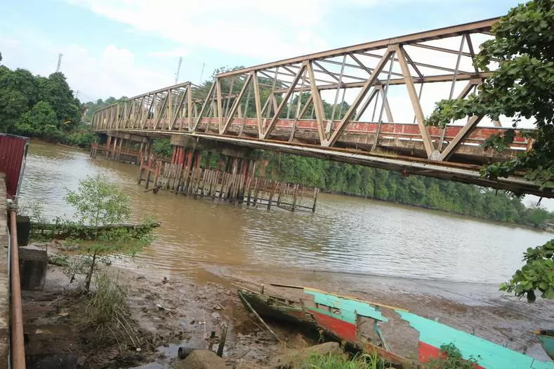 JADWAL MOLOR: Jembatan Sambaliung hingga kini belum dilakukan penutupan, karena belum mendapat rekomendasi dari Ditjen Perhubungan Laut.