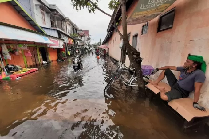 Banjir Rob Terjadi Malam Hari, Diperkirakan Sampai 9 Oktober - Radar ...