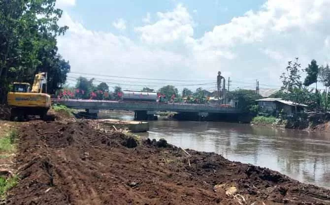 Normalisasi Dua Anak Sungai Rejoso Untuk Cegah Luapan Air - Radar Bromo