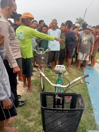 Dua Sahabat Ditemukan Mengembang Di Waduk Tenggor Balongpanggang ...