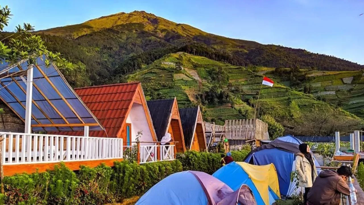 Mangly Sky View -  Tempat Wisata Alam di Magelang yang lagi Hits 