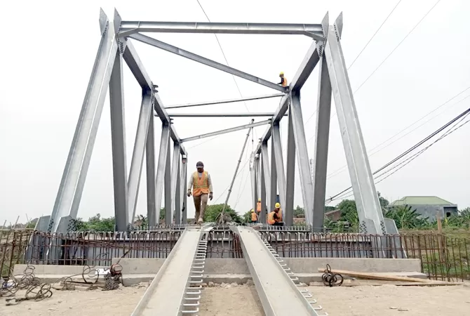 Telan Rp 6,3 M, Progres Pembangunan Jembatan Penghubung Antarkabupaten ...