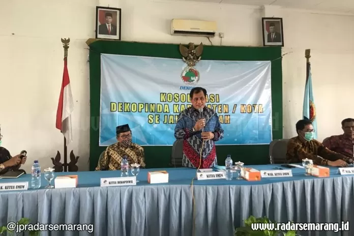 Dekopin Kebut Transformasi Digital - Radar Semarang