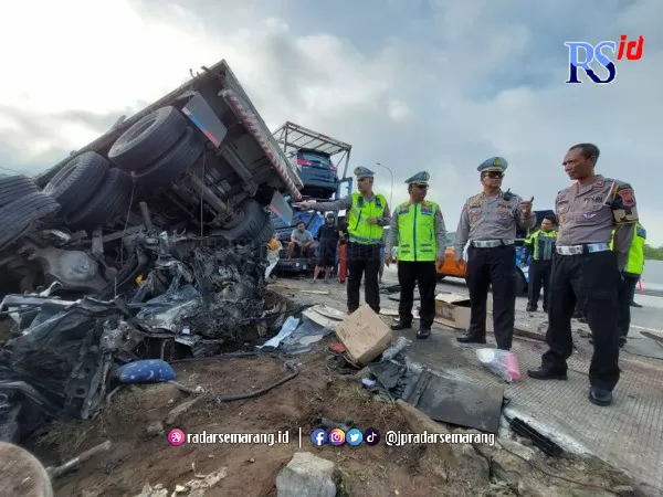 Kronologi Kecelakaan Beruntun Di Tol Semarang-Solo Yang Menewaskan 6 ...