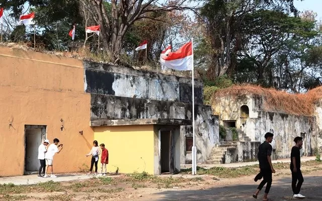 SEJARAH SURABAYA: Benteng Kedung Cowek Dan Kisah Pasukan Batak Yang ...