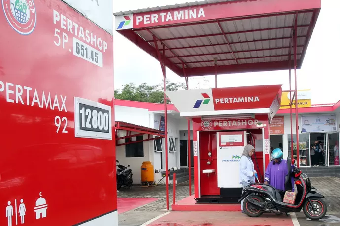 Komitmen Pertamina Pasok Energi Ke Pelosok Desa Melalui Pertashop ...