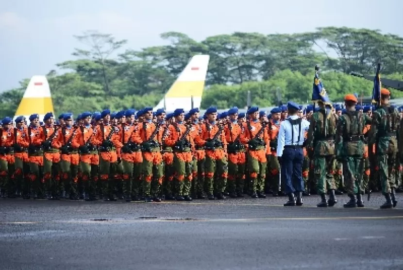 Ingin Jadi Tentara ? Ikuti, Pendaftaran Bintara PK Pria Dan Wanita TNI ...