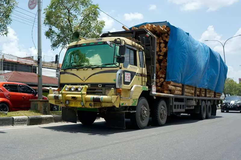 Larangan Truk Masuk Kota Bakal Lebih Keras - Riau Pos