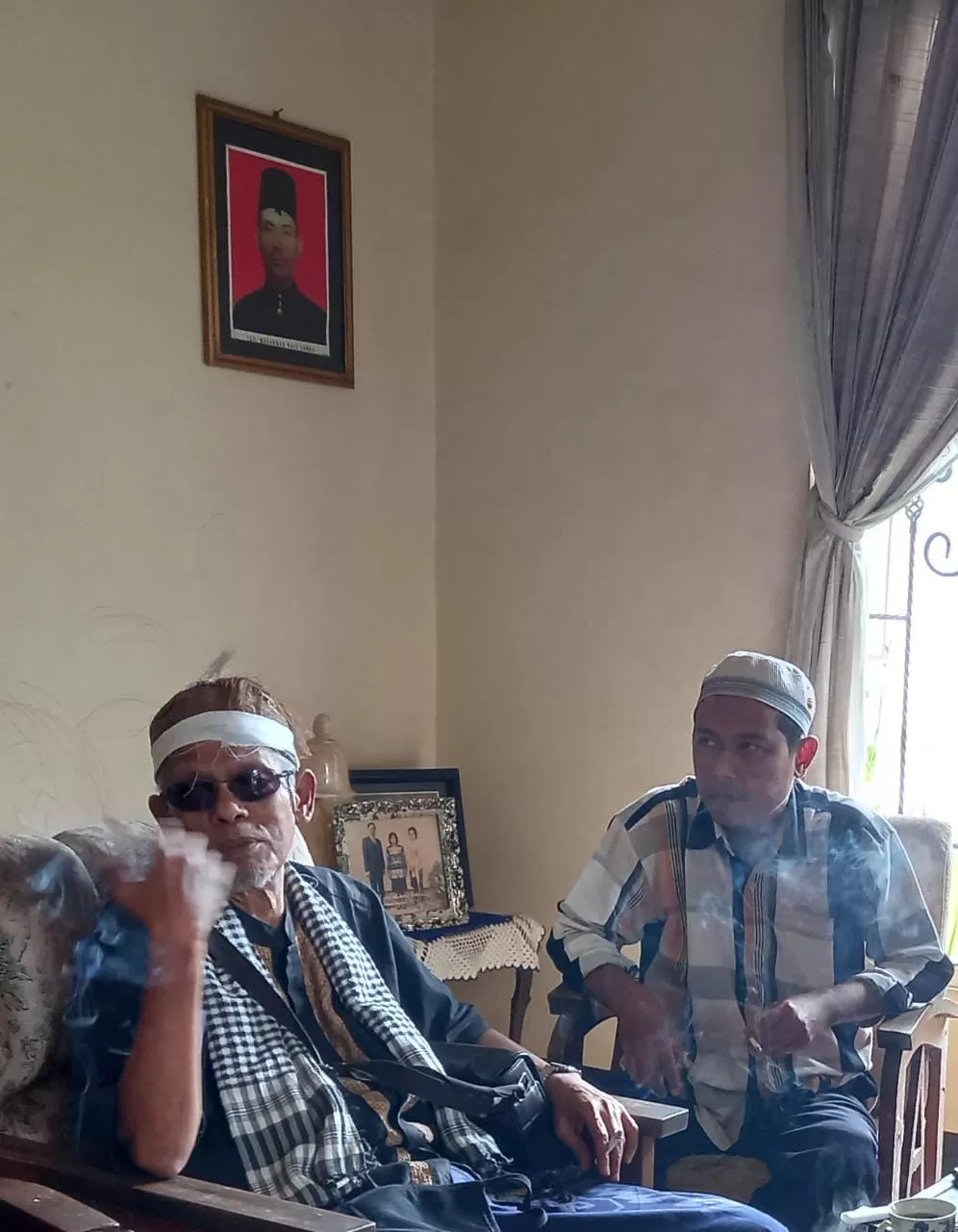 Foto : TGH, Lalu Muhammad Satria Ilham Sombe (kiri) dan Lalu Wahyudi Alibatu (kanan) 