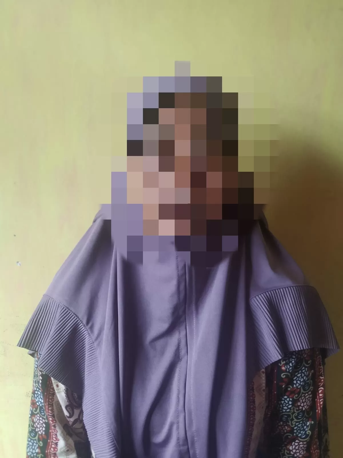 Foto : Terduga pelaku inisial H, Perempuan, 47 tahun, alamat Kecamatan Sukamulia, Kabupaten Lombok Timur.  