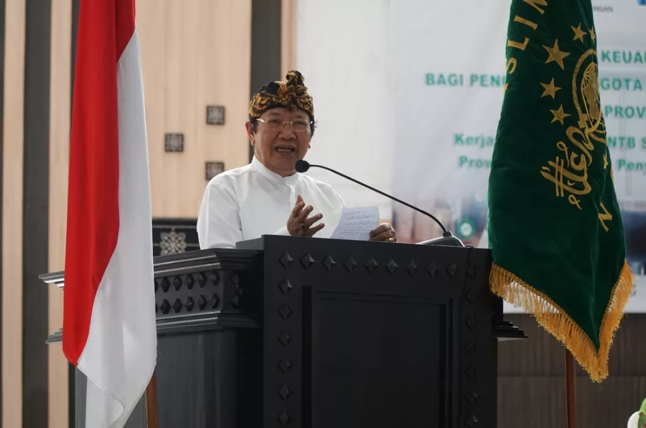 Foto : Wakil Bupati Lombok Timur H. Rumaksi Sj  