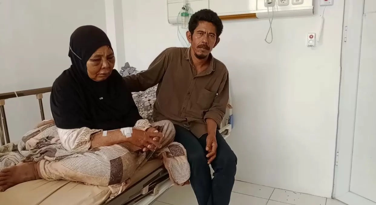 Kondisi Nenek Saudah (68) yang babak belur dihajar pada Kamis (1/1/2026) lalu. (Dok. Polres Pasaman)