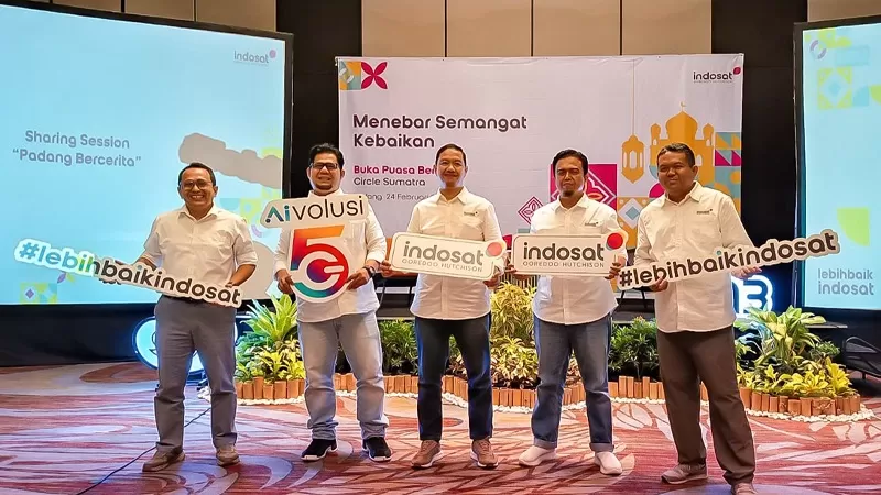 Kampanye #LebihBaikIndosat terus digencarkan di Ramadan 1447 Hijriah. Pada edisi kali ini, Indosat Ooredoo Hutchison juga menggagas perlindungan proteksi WhatsApp Call pertama di Indonesia. (Dok. IOH)