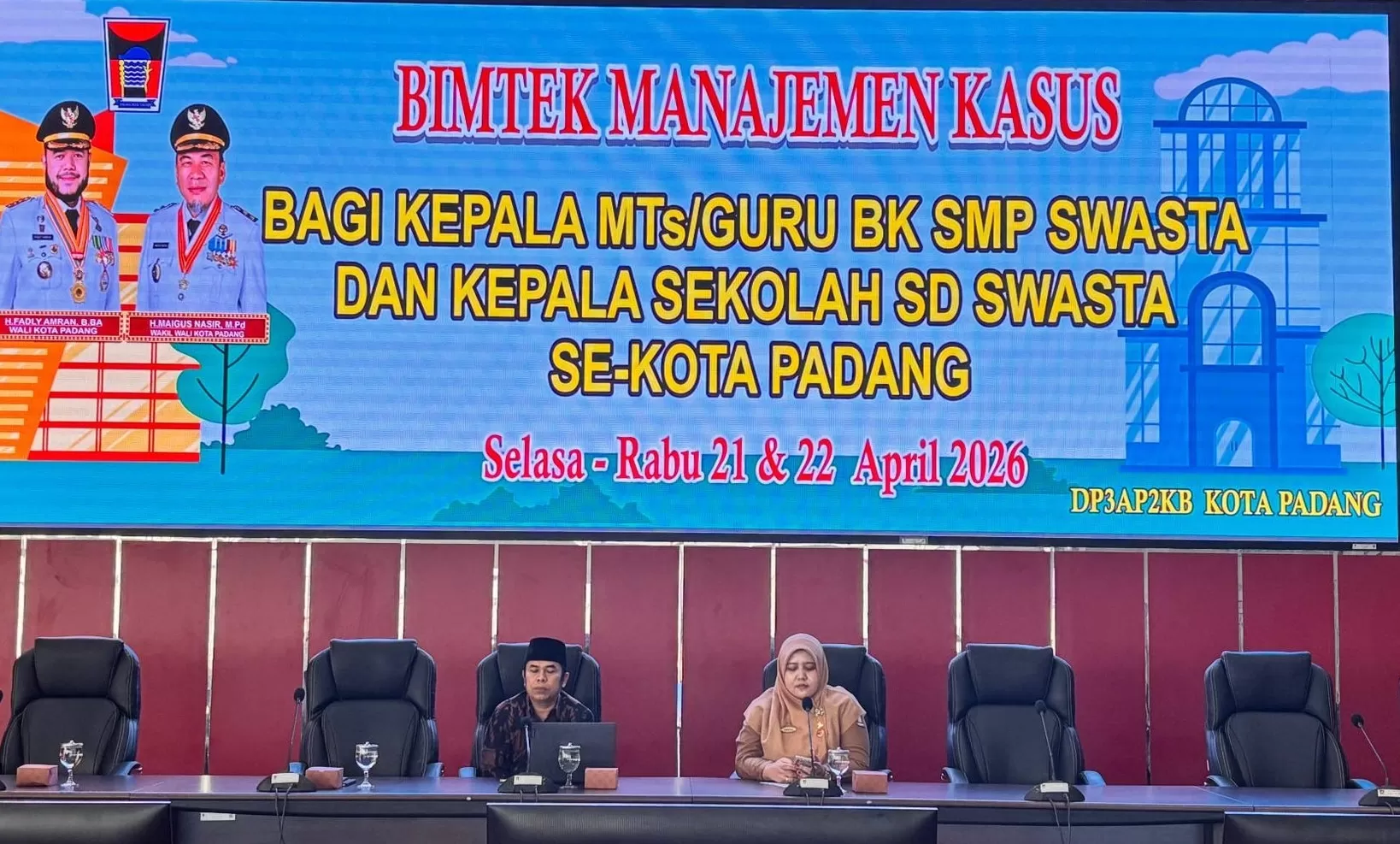 DP3AP2KB Padang gelar bimtek manajemen kasus kekerasan anak bagi 70 guru dan kepala sekolah untuk perkuat pencegahan di sekolah. (humas)