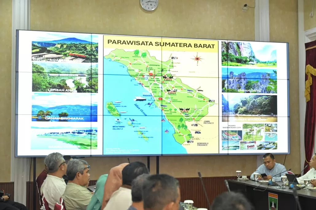 Pemprov Sumbar dukung Geopark Silokek menuju UNESCO Global Geopark. Infrastruktur, konservasi, dan pariwisata jadi fokus penguatan daerah.