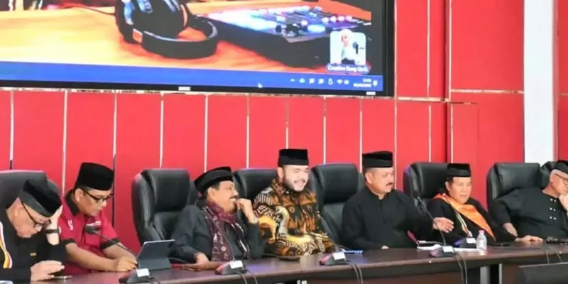 Sosialisasi dan Harmonisasi Hukum Pidana Adat yang digelar Lembaga Kerapatan Adat Alam Minangkabau (LKAAM) Sumatera Barat di Aula Bagindo Aziz Chan, Balai Kota Aie Pacah, Sabtu (2/5/2026). (Foto: Pemko Padang)