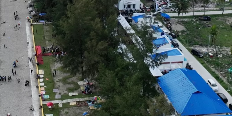  Kawasan pesisir Kampung Nelayan Pantai Katapiang resmi diluncurkan sebagai destinasi wisata baru pada Kamis (30/4/2026.  (Foto: Pemkab Padang Pariaman)