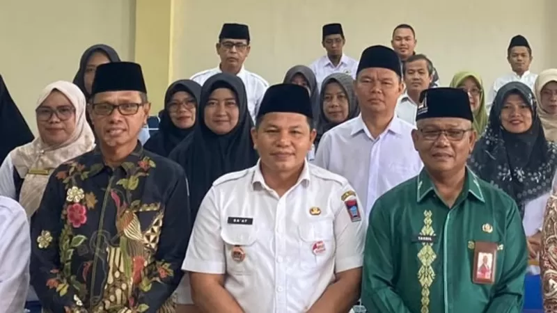 Camat Padang Utara, Sa'at, menyatakan kesiapan kecamatan dalam menghadapi MTQ Nasional ke-42 tingkat Kota Padang melalui pembinaan intensif dan training center bagi para kafilah. (Dok. Diskominfo)