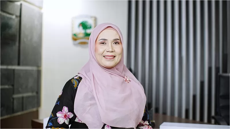 Guru Besar Fakultas Kesehatan Masyarakat (FKM) Universitas Andalas (Unand), Prof. Dr. Helmizar, S.K.M., M.Biomed., yang menekankan pentingnya investasi gizi sejak awal kehidupan untuk menciptakan generasi unggul menuju Indonesia Emas 2045. (Foto: Unand)