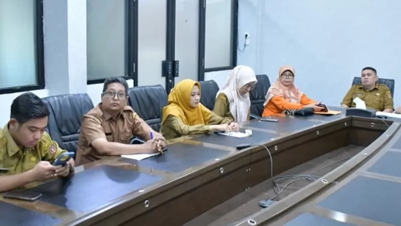  Rapat analisa dan evaluasi progres indikator pemulihan pemerintahan dan kemasyarakatan bagi daerah terdampak bencana di Provinsi Aceh, Sumatera Utara, dan Sumatera Barat, Selasa (22/6/2026). (Foto: Pemkab Agam)