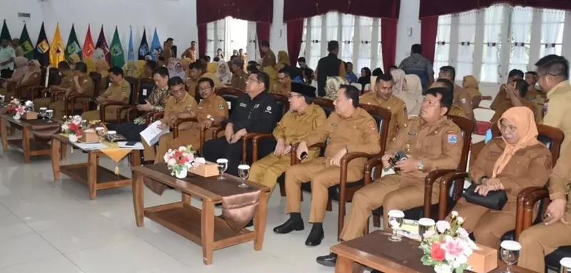  Rapat Koordinasi Percepatan Penetapan dan Integrasi LP2B Provinsi Sumatera Barat yang berlangsung di Auditorium Gubernur Sumatera Barat, Selasa (2/6/2026).  (Foto: Pemkab Agam)