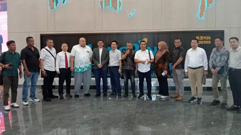 Sejumlah pejabat Pemerintah Kabupaten (Pemkab) Pesisir Selatan melakukan kunjungan dinas ke Kota Changsha, Provinsi Hunan, Republik Rakyat Tiongkok (RRT), pada 24–28 Juni 2026.  (Foto: Pemkab Pessel)