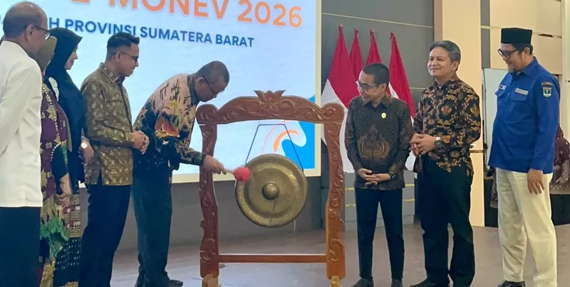 Peluncuran Monev Keterbukaan Informasi Publik 2026 berlangsung di Auditorium Gubernuran Sumatera Barat pada Kamis (4/6/2026).  (Foto: Pemprov Sumbar)