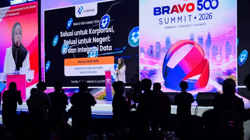 Menteri Komdigi Meutya Hafid dalam acara XLSmart Bravo 500 Summit 2026 di Jakarta Selatan, Kamis (11/06/2026). (Foto: Kemeterian Komdigi)