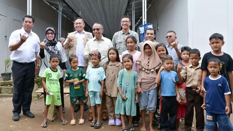  PT Permodalan Nasional Madani (PNM) tengah menyiapkan berbagai langkah strategis guna membantu masyarakat kembali menjalankan aktivitas usaha mereka. (Foto: Pemkab Agam)