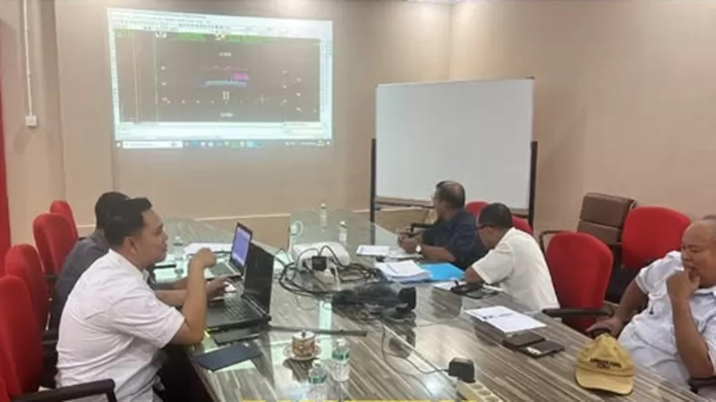 Asistensi Detail Engineering Design (DED) terkait usulan Instruksi Presiden Jalan Daerah (IJD) bersama Satuan Kerja Perencanaan dan Pengawasan Jalan Nasional (P2JN) Provinsi Sumatera Barat di Padang. (Foto: Pemkab Pessel)