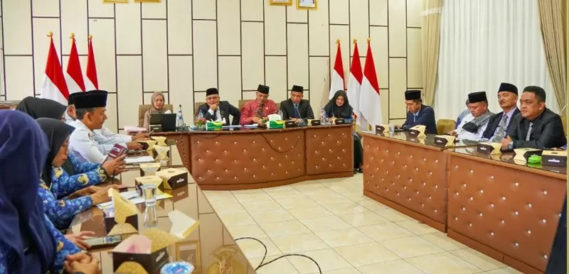 Pemerintah Kabupaten Solok Selatan bersama Kementerian Agama Solok Selatan dan Balai Besar Penyelenggara Jaminan Produk Halal (BBPJPH) Wilayah Sumatera Barat akan menggelar sosialisasi Program Wajib Halal Oktober (WHO) secara serentak pada Minggu, 7 Juni 2026. (Foto: Pemkab Solsel)