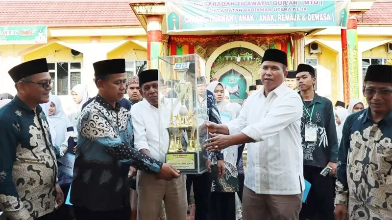 Penutupan Musabaqah Tilawatil Quran (MTQ) Ke-IX Tingkat Kecamatan Pariaman Utara yang digelar di Halaman Kantor Camat Pariaman Utara, Kota Pariaman, Minggu (12/7/2026).