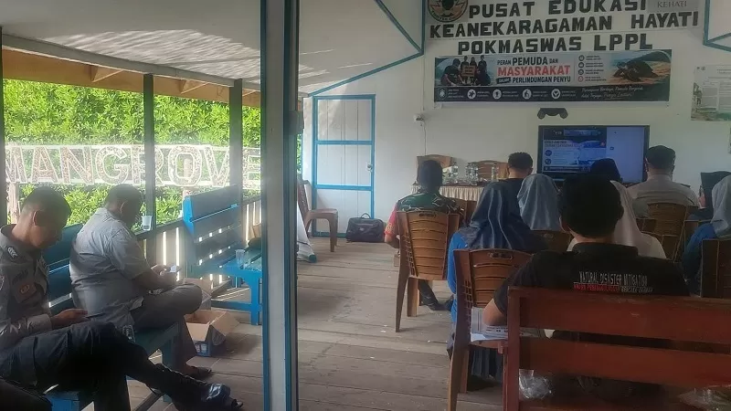 Dalam webinar nasional yang digelar pada Kamis (16/7/2026), Nagari Ampiang Parak, Kabupaten Pesisir Selatan, kembali mendapat perhatian setelah masuk dalam jajaran Desa Tangguh Bencana binaan UNESCO di Indonesia. (Foto: Pemkab Pessel)