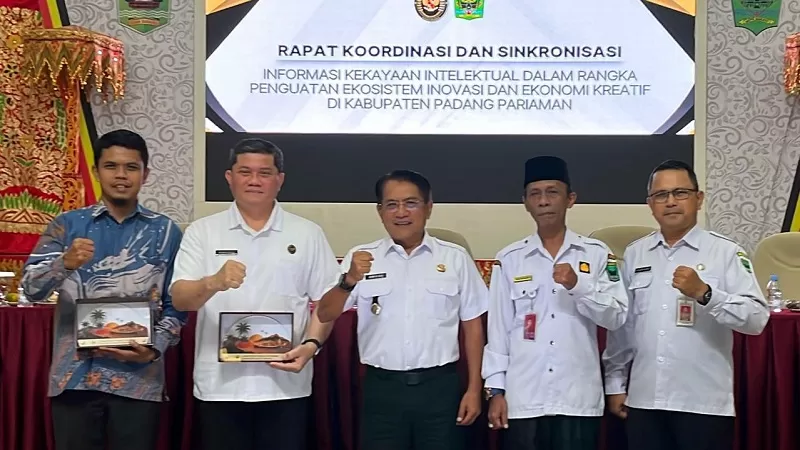 apat Koordinasi dan Sinkronisasi Informasi Kekayaan Intelektual dalam rangka Penguatan Ekosistem Inovasi dan Ekonomi Kreatif di Kabupaten Padang Pariaman yang berlangsung di Hall IKK Parik Malintang, Rabu (29/07/2026). (Foto: Pemkab Padang Pariaman)