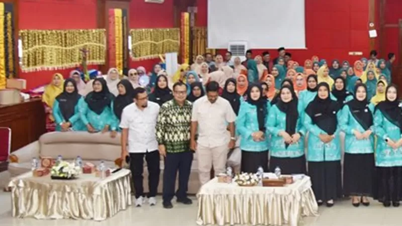 Kegiatan kegiatan Jambore Kader PKK Berprestasi Tingkat Kota Pariaman Tahun 2026 yang digelar di Aula Balaikota Pariaman, Minggu (5/7/2026).