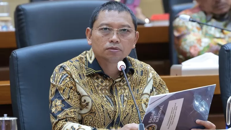  Anggota Komisi IX DPR RI, Zainul Munasichin, saat Rapat Dengar Pendapat (RDP) Komisi IX DPR RI bersama BGN di Gedung Nusantara I, Senayan, Jakarta, Jumat (17/7/2026). (Foto: DPR RI)