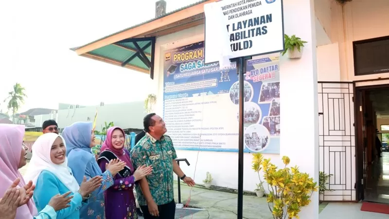 Peresmian Unit Layanan Disabilitas berlangsung di Dinas Pendidikan Pemuda dan Olahraga Kota Pariaman, Jumat (31/7/2026). Peresmian dilakukan oleh Wali Kota Pariaman Yota Balad. (Foto: Pemko Pariaman)