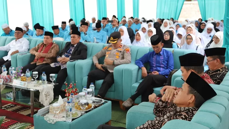  Tasyakuran Haji dan Peletakan Batu Pertama Musala Kementerian Haji dan Umrah Kabupaten Agam di Kantor Kemenhaj Agam, Sabtu (18/7/2026). (Foto: Kemenhaj Sumbar)