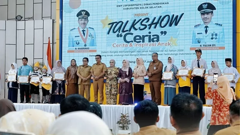peringatan Hari Anak Nasional di Kabupaten Solok Selatan yang digelar di Aula Sarantau Sasurambi, Kantor Bupati, Senin (27/7/2026). (Foto: Pemkab Solsel)