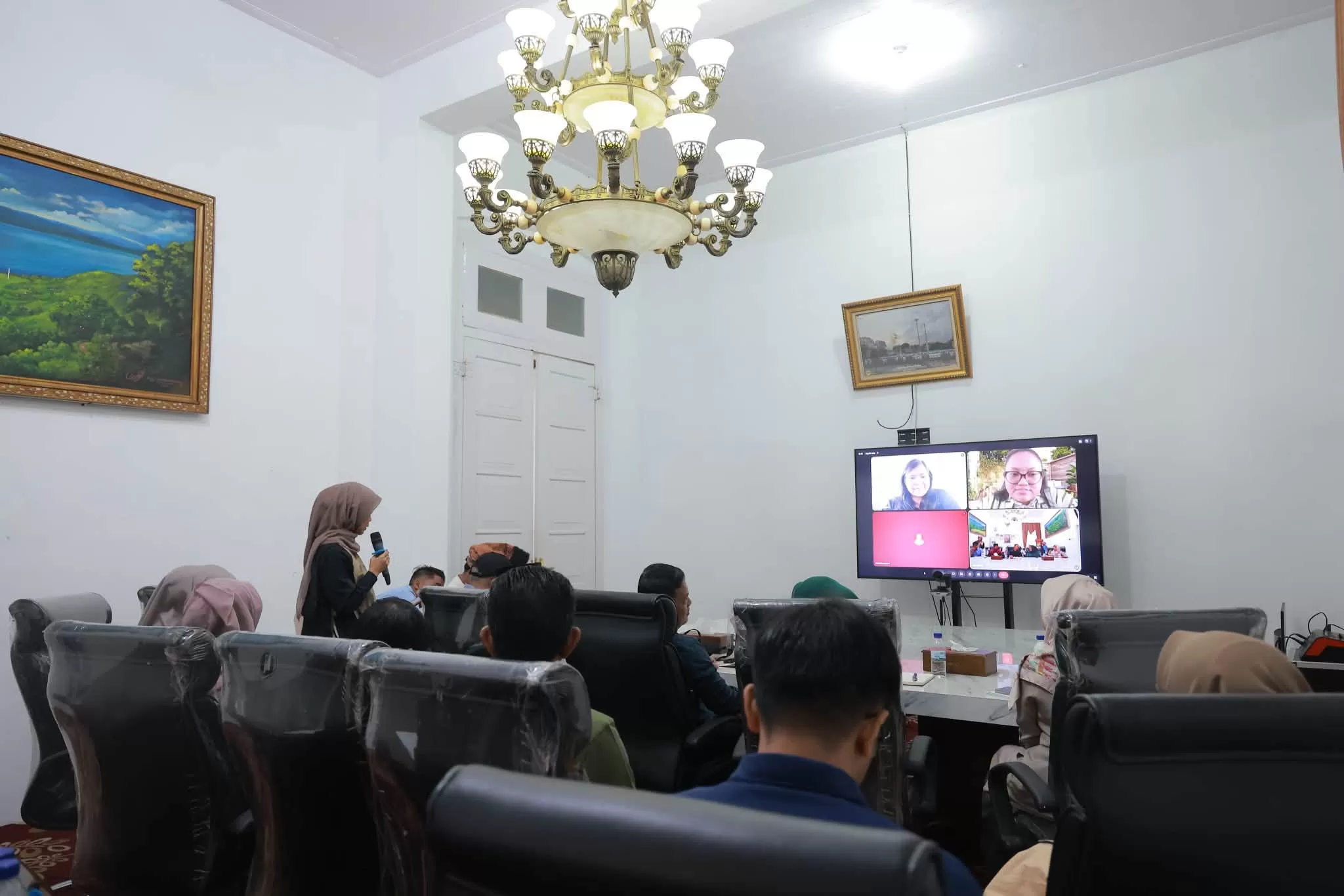 Persiapan kerja sama dilakukan melalui koordinasi secara daring dengan Ruangguru pada Sabtu (8/8/2026). (Foto: Pemkab Tanah Datar)