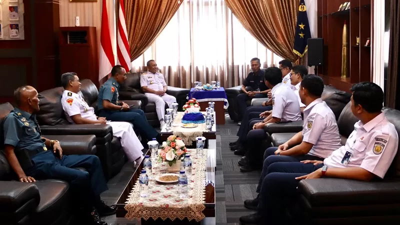 KAI Divre II Sumbar melalui audiensi bersama Kodaeral II Padang, Kamis (27/8/2026) siang. (Dok. KAI)