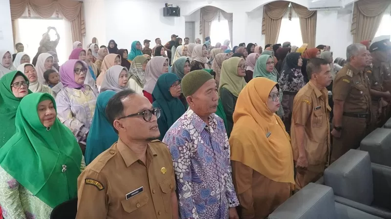 Sekolah Lansia Angkatan Kedua resmi dibuka Wali Kota Padang Panjang Hendri Arnis pada Senin (31/8/2026). (Foto: Pemko Padang Panjang)