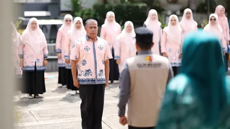 Pelepasan oleh Wali Kota Solok berlangsung di Rumah Dinas Wali Kota Solok, Minggu (30/08/2026). (Foto:  Pemko Solok)