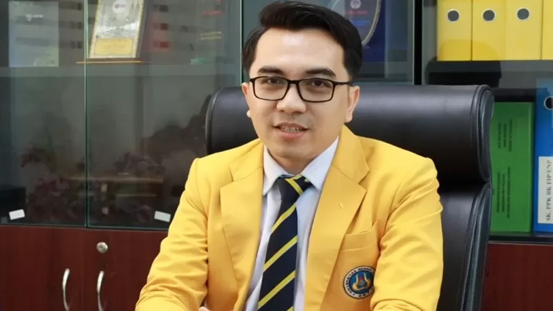 Guru Besar Bimbingan dan Konseling UNP Prof Zadrian Ardi. (Foto: UNP)