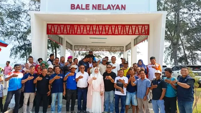 Beragam kebutuhan nelayan di Kampung Nelayan Merah Putih Nagari Katapiang, Kecamatan Batang Anai, Kabupaten Padang Pariaman, disampaikan langsung kepada Anggota Komisi IV DPR RI Hj. Nevi Zuairina saat kunjungan kerja, Sabtu (5/9/2026). (Foto: Pemkab Padang Pariaman)