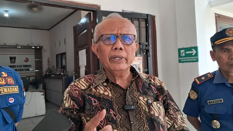 Tenaga Ahli Pemko Padang, Zaitul Ikhlas Saad Rajo Intan. (Dok. Sumbar Daily)