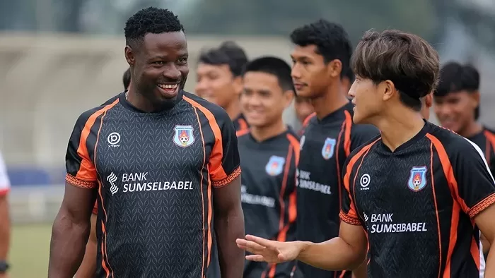 Mantan striker Semen Padang FC, Kenneth Ikechukwu Ngwoke, gabung ke Sumsel United di Pegadaian Championship 2026/27. (Foto: Ileague)