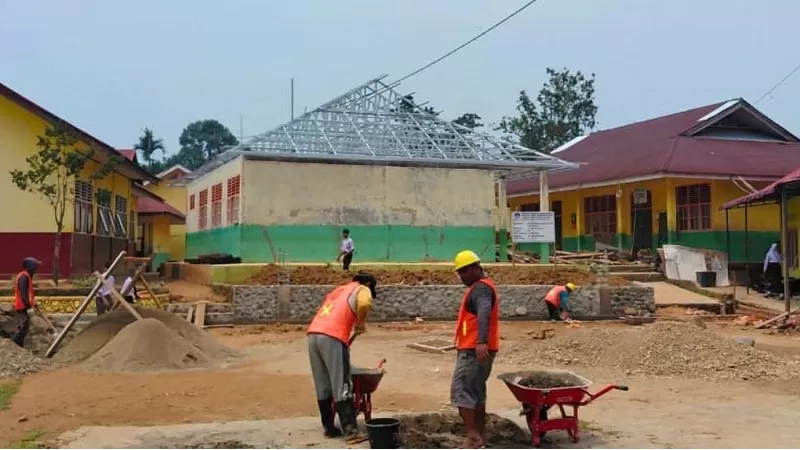 Sebanyak 64 sekolah di Kabupaten Solok Selatan, Sumatera Barat, menjadi sasaran Program Revitalisasi Satuan Pendidikan Bantuan Pemerintah Pusat Tahun 2026.  (Foto: Pemkab Solsel)