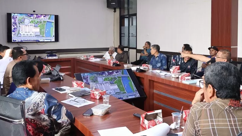 Pembahasan rencana Pasar Ibuh Blok Barat dilakukan melalui Ekspose Laporan Akhir Pekerjaan Perencanaan Pasar Ibuh Blok Barat di Ruang Pertemuan Riza Falepi, Jumat (4/9/2026). (Foto: Pemko Payakumbuh)