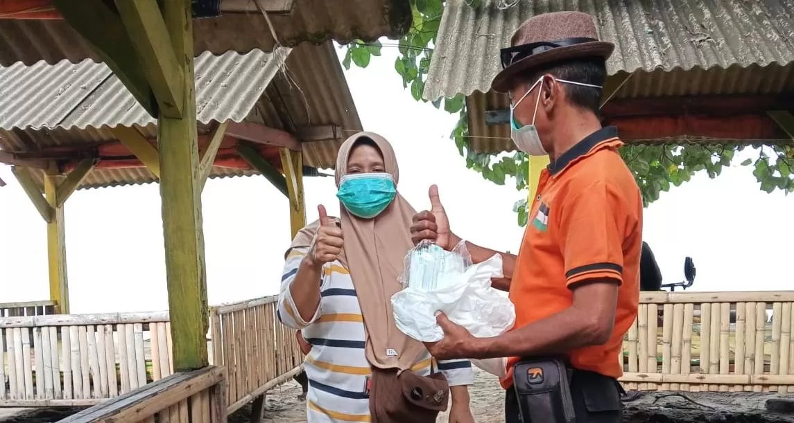 Erupsi Gunung Anak Krakatau berdampak langsung terhadap operasional penerbangan di sekitar Selat Sunda. Sebaran abu vulkanik membuat empat bandara ditutup sementara pada Minggu (6/9/2026) sebagai langkah keselamatan penerbangan. (Foto: BNPB)